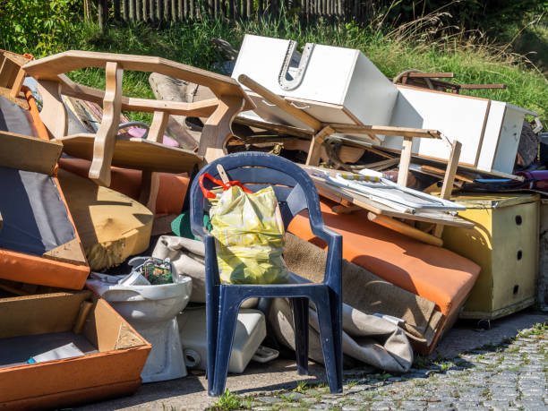 Best Full-Service Junk Removal  in Muscatine, IA